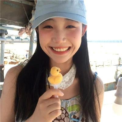 女机械人 封面