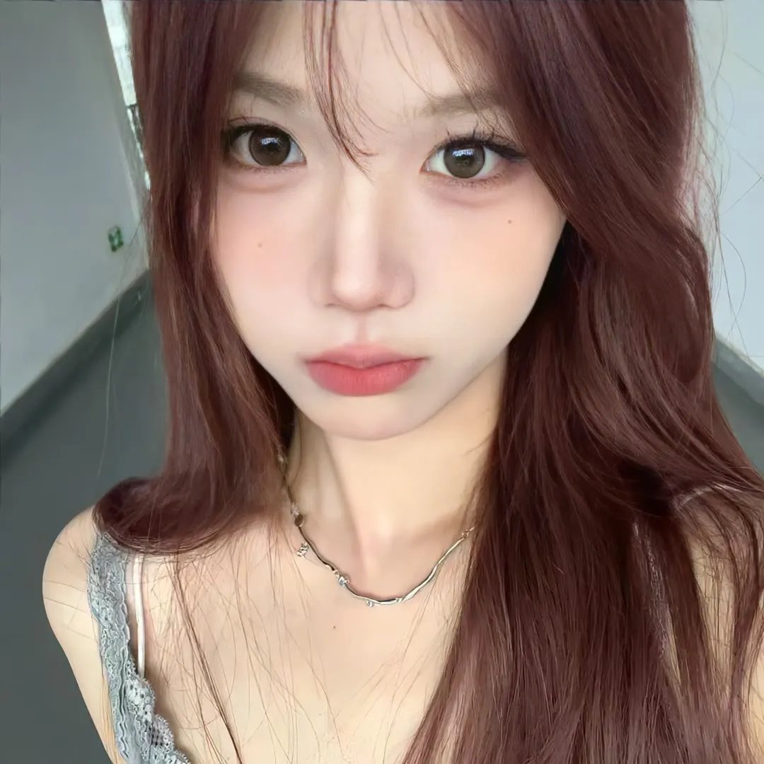 凯利女王 封面